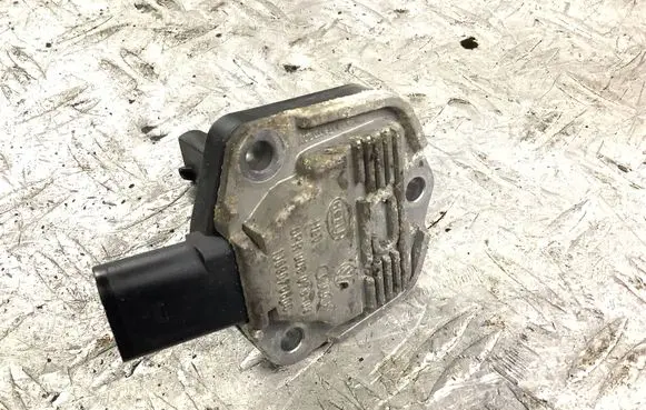 Volkswagen Tiguan Oil level sensor 6PR00807903 1J0907660C