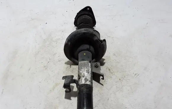 Volvo V40 Front shock absorber/damper 31360945