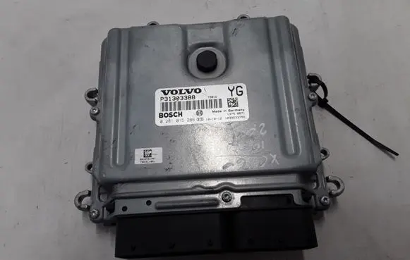 Volvo XC60 Engine control unit/module 31303388