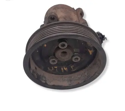 Seat Ibiza III (6L) Power steering pump 030145157