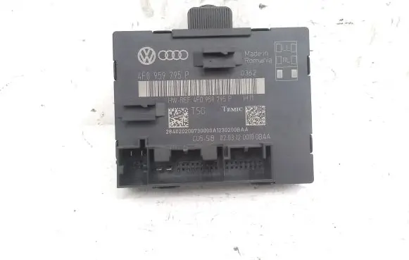 Audi Q7 4L Door control unit/module 4F0959795P