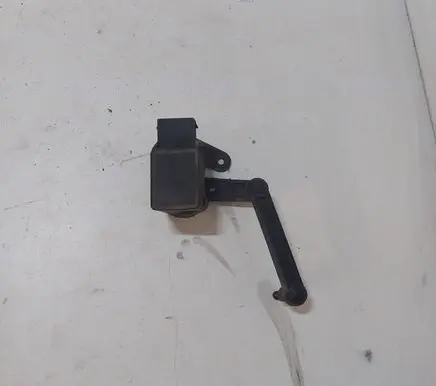 BMW 5 E39 Front height sensor lever 6784697