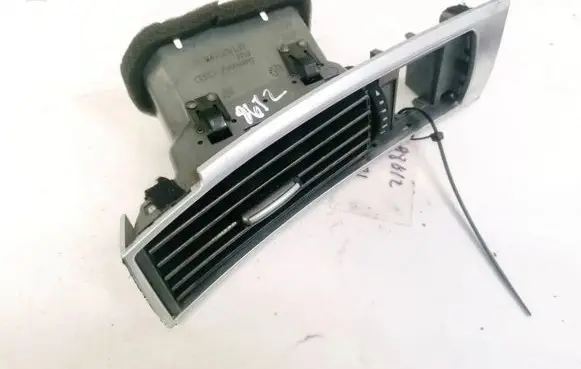 Audi A6 S6 C6 4F Dash center air vent grill 4F1820901B