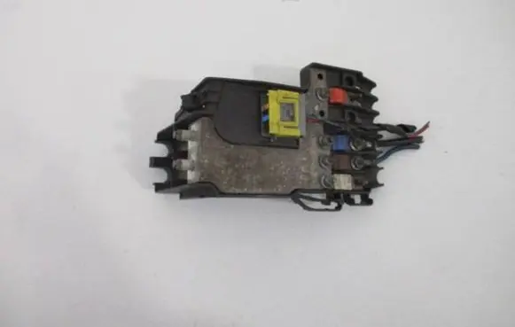 Positive cable (battery)