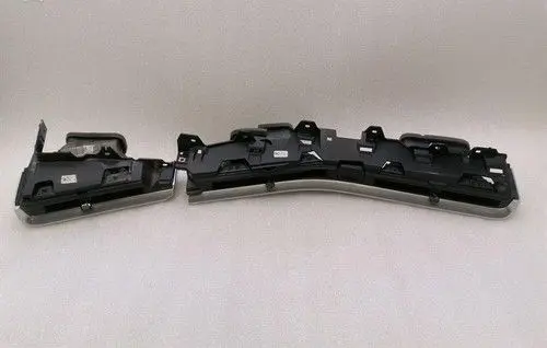 Chevrolet Corvette C8 Dashboard air vent grill cover trim 84897407