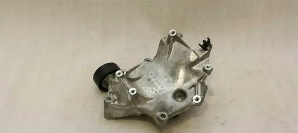 Mercedes-Benz C W205 Generator/alternator bracket A6512340339