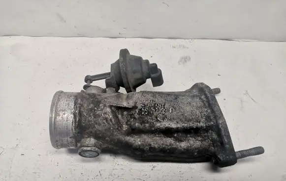 Audi A6 S6 C5 4B Engine shut-off valve 4B0145950P