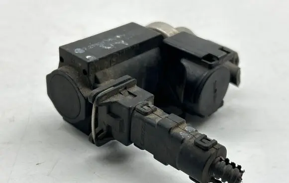 Hyundai Santa Fe Turbo solenoid valve 