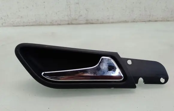 Mercedes-Benz B W245 Front door interior handle A1697601061