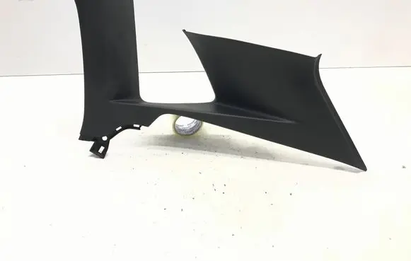 Volkswagen Tiguan (D)pillar trim (top) 571867288