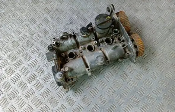 Volkswagen Polo VI Engine head 04C103479A