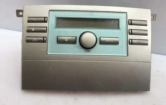 Toyota Corolla Verso E121 Climate control unit 559000F030