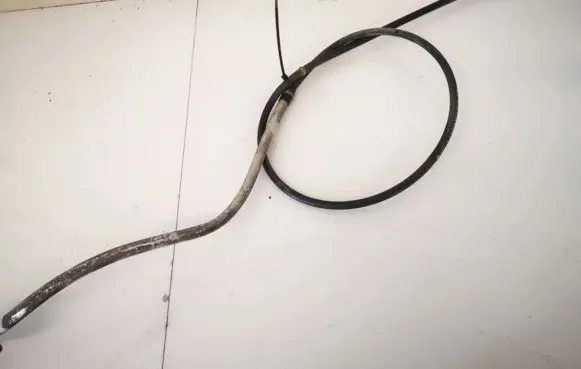 Handbrake/parking brake wiring cable