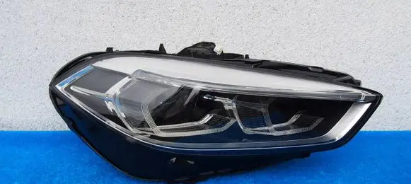 BMW 1 F40 Headlight/headlamp 9448096