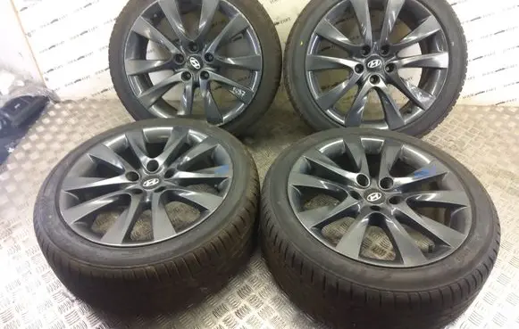 Hyundai i40 R18 alloy rim 