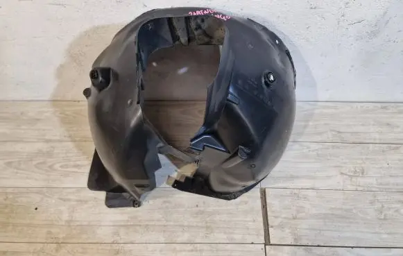 Citroen Berlingo Front wheel arch liner splash guards 9817398580