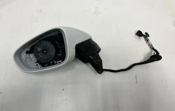 Porsche Taycan 9J1 Front door electric wing mirror