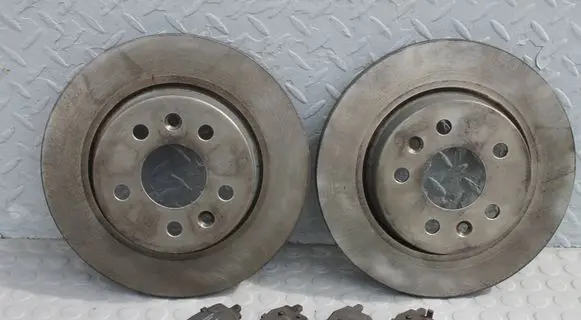 Nissan Qashqai J12 Rear brake disc TARCZEKLOCKITYLJ12 ADBP430150 ADB333415