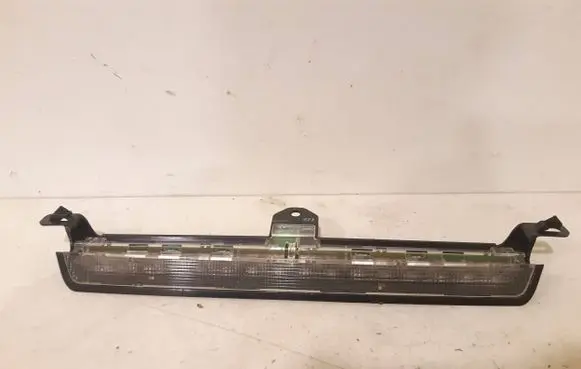 Volvo XC70 Third/center stoplight 8658948