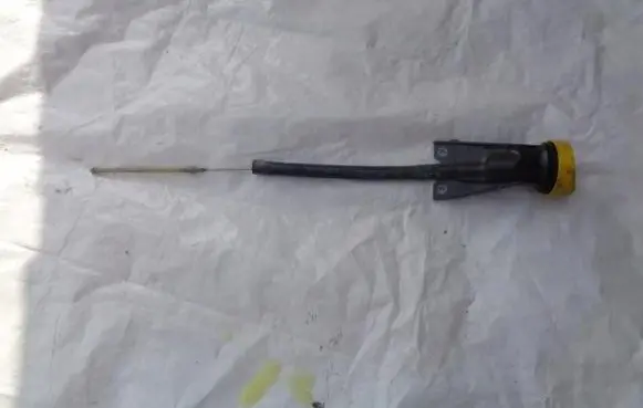 Renault Megane IV Oil level dip stick 