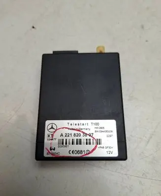 Mercedes-Benz R W251 Auxiliary heating control unit/module A2218203897 0095861