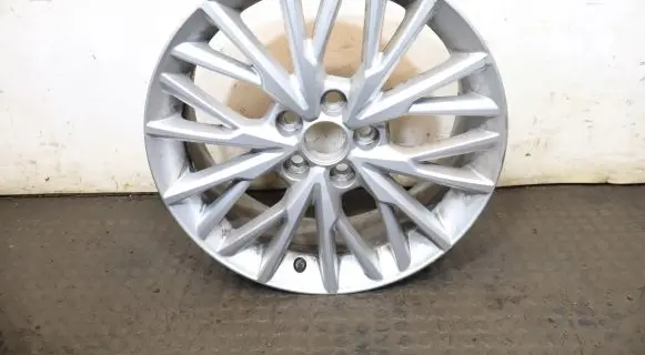 Toyota C-HR I R18 alloy rim 