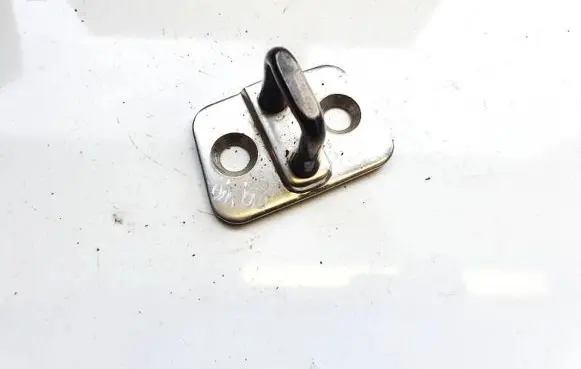 Volkswagen Phaeton Front door lock loop/hook striker 3d48370330