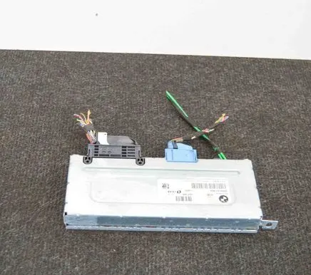 BMW 5 F10 F11 Gateway control module 9247398