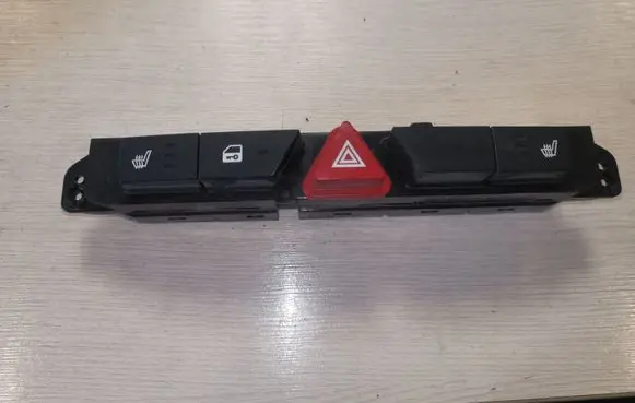 KIA Ceed Hazard light switch 937001H000 937001H010