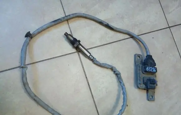 Volkswagen Amarok Lambda probe sensor 059907807N NE68296