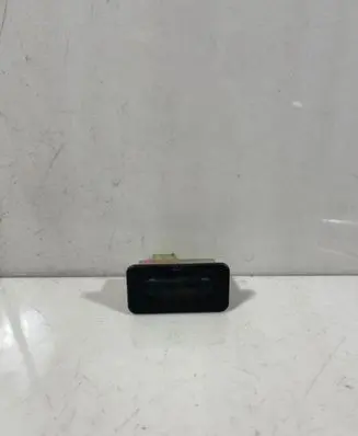 Renault Laguna II Tailgate/trunk/boot exterior handle 8200000900
