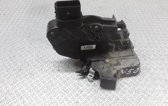 Volvo V50 Rear door lock 30753668
