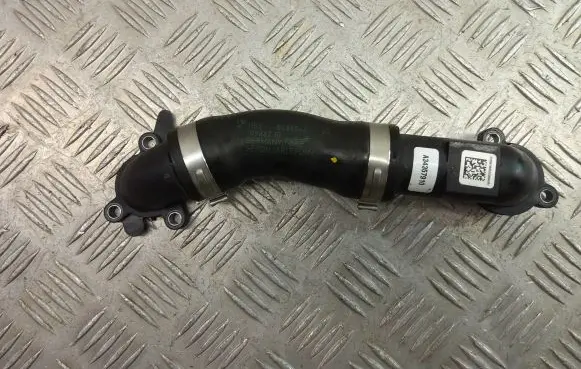 BMW X1 F48 F49 Engine coolant pipe/hose 8645546