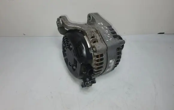 BMW X1 E84 Generator/alternator 7605478 12317605478