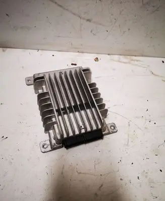 Renault Koleos I Sound amplifier 2806161000 08281031 296773006036599
