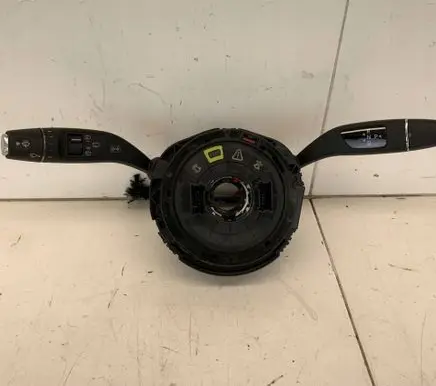 Mercedes-Benz E W213 Wiper turn signal indicator stalk/switch A2139050208