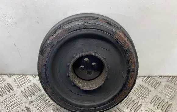 BMW 1 E81 E87 Crankshaft pulley 4724814