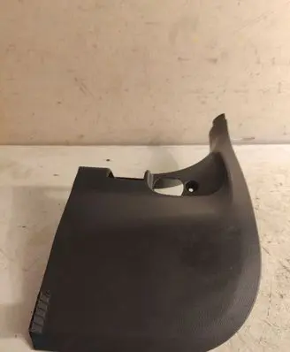 BMW 3 E90 E91 Foot area side trim 9132714