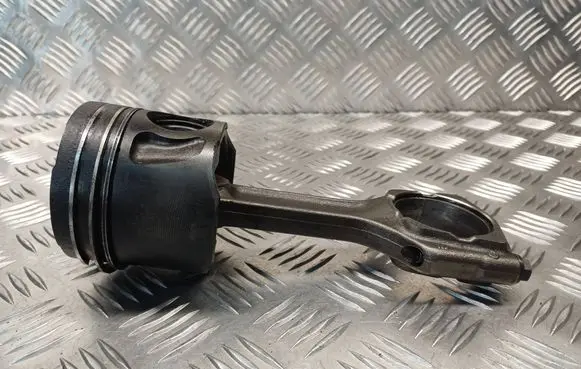 Piston with connecting rod