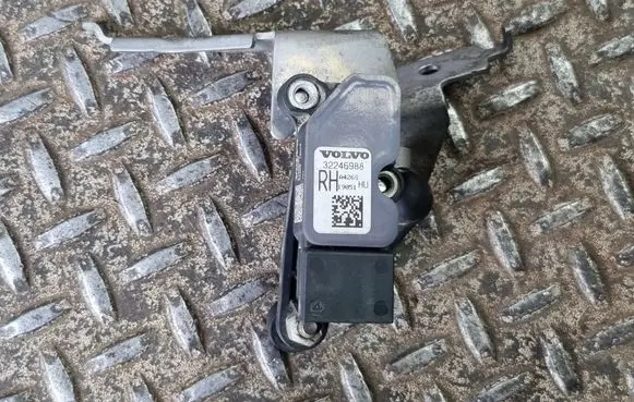 Volvo XC60 Headlight/headlamp level sensor 32246988 31406563