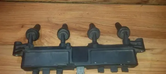 Citroen C3 High voltage ignition coil 9635864880