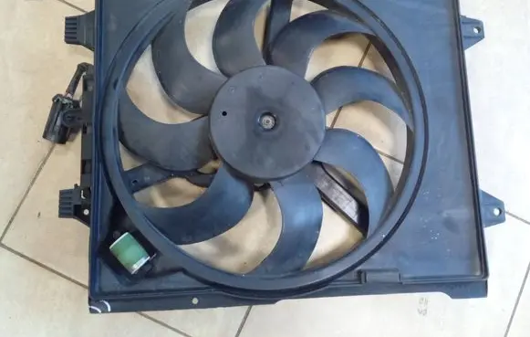 Ford Ka Electric radiator cooling fan 878300600 NE69567