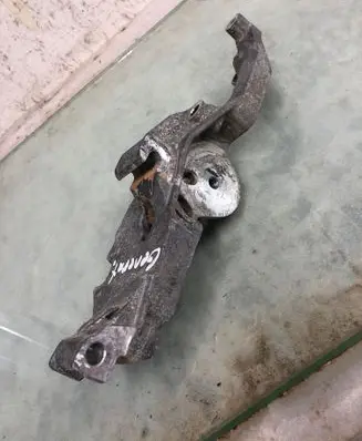 Opel Astra L Generator/alternator bracket 9809714680