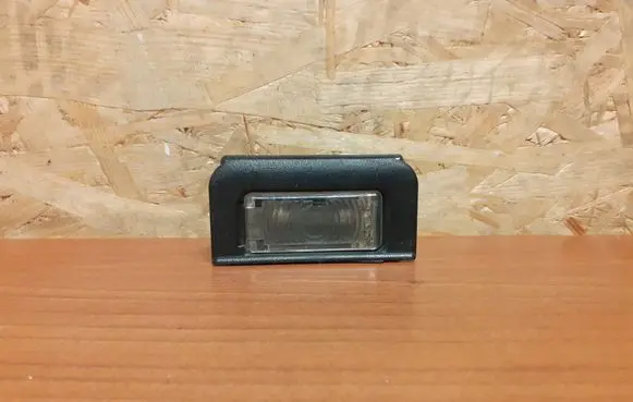Mercedes-Benz ML W163 Front seat light TL823317 2601