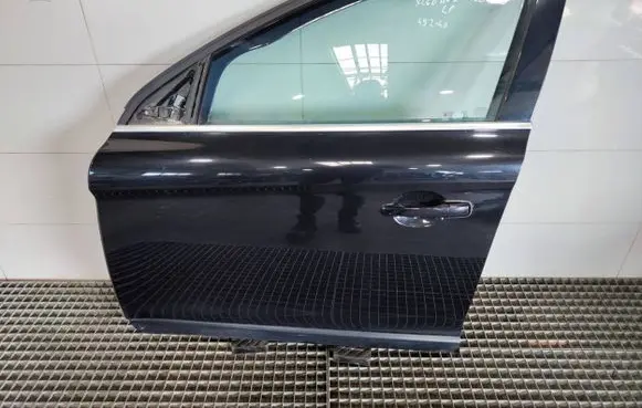 Volvo XC60 Front door