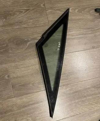 Volkswagen ID.3 Front triangle window/glass 43R01390 10A845411