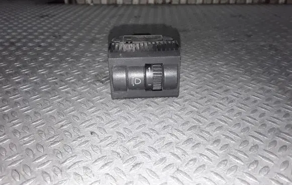 Volkswagen Transporter - Caravelle T5 Headlight level height control switch 7H0941333