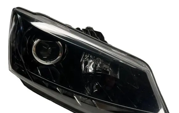 Skoda Fabia Mk3 (NJ) Headlight/headlamp 6V1941016B 1EL01182422