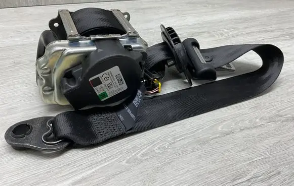 Land Rover Range Rover Velar Front seatbelt HK83611B08 HK83611B08AD8PVJ
