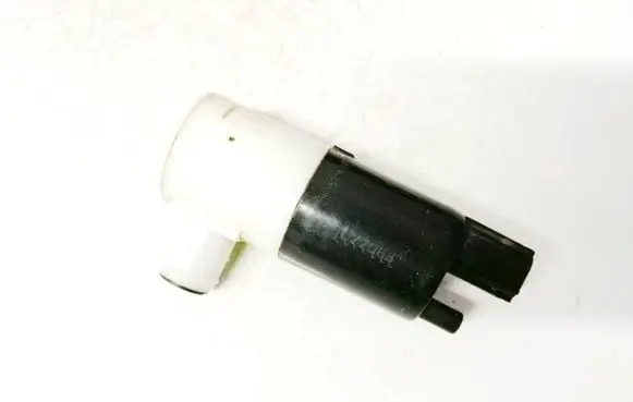 Toyota Avensis T250 Windscreen/windshield washer pump